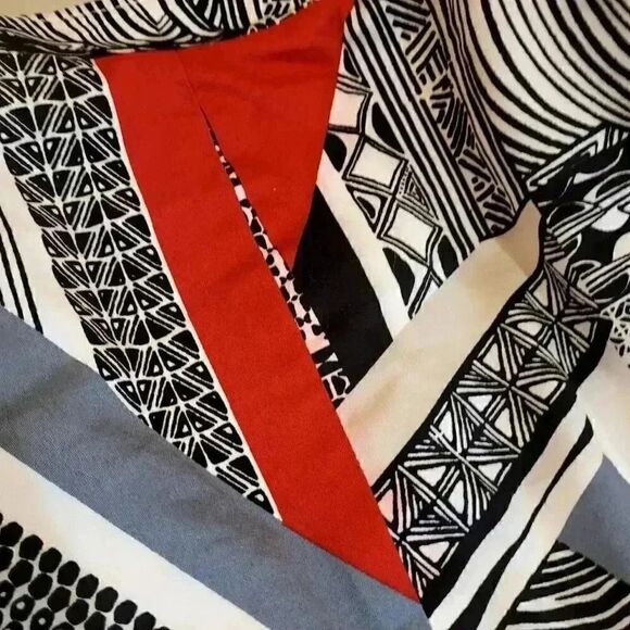 Chico's Women's Red/White/Black Cotton Blend Geometric Print Open Front Lined Ja - Picture 12 of 12